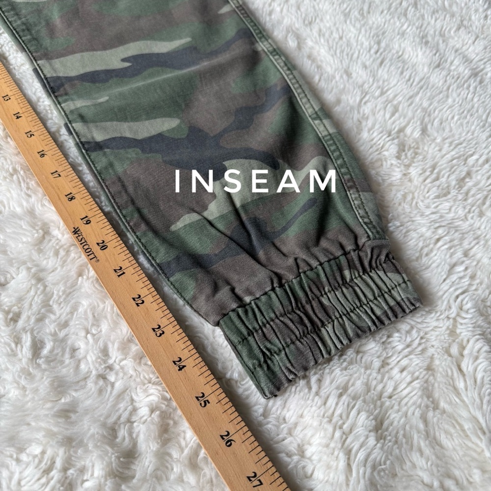 TNA Aritzia Woman Camo High Waist Cotton Jogger SMALL Grunge Utility Streetwear - Picture 8 of 9